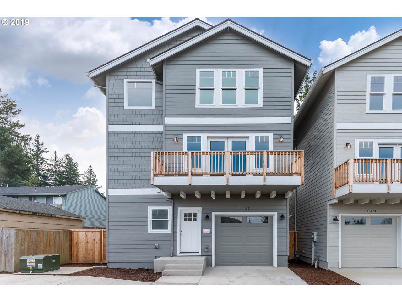 16037 Halsey St - Photo 1