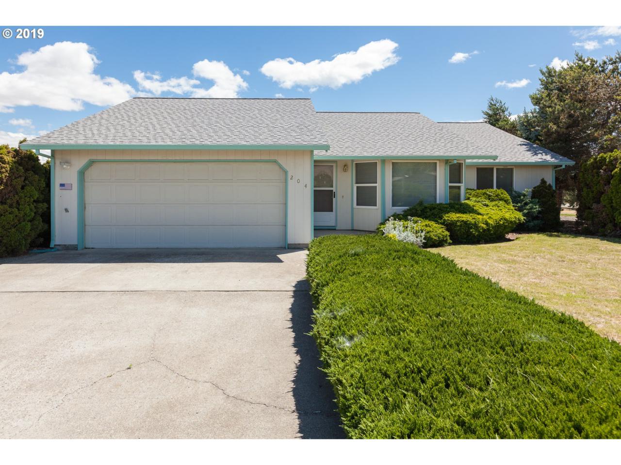 204 3RD Ave - Photo 1