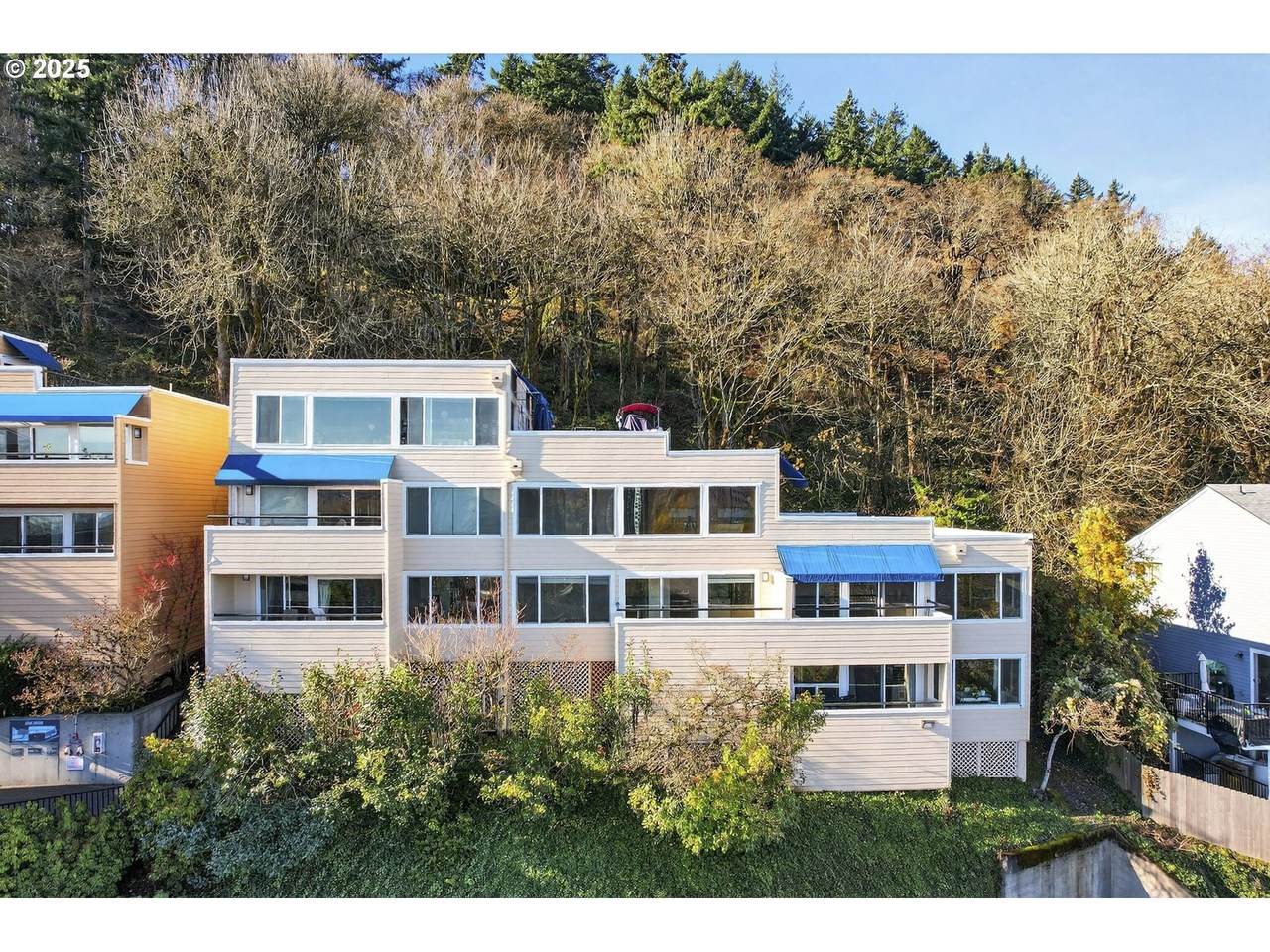 3515 Barbur Blvd - Photo 1