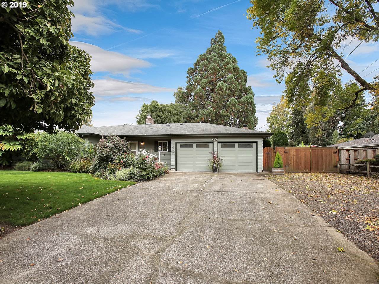 1052 Delsey Rd - Photo 1