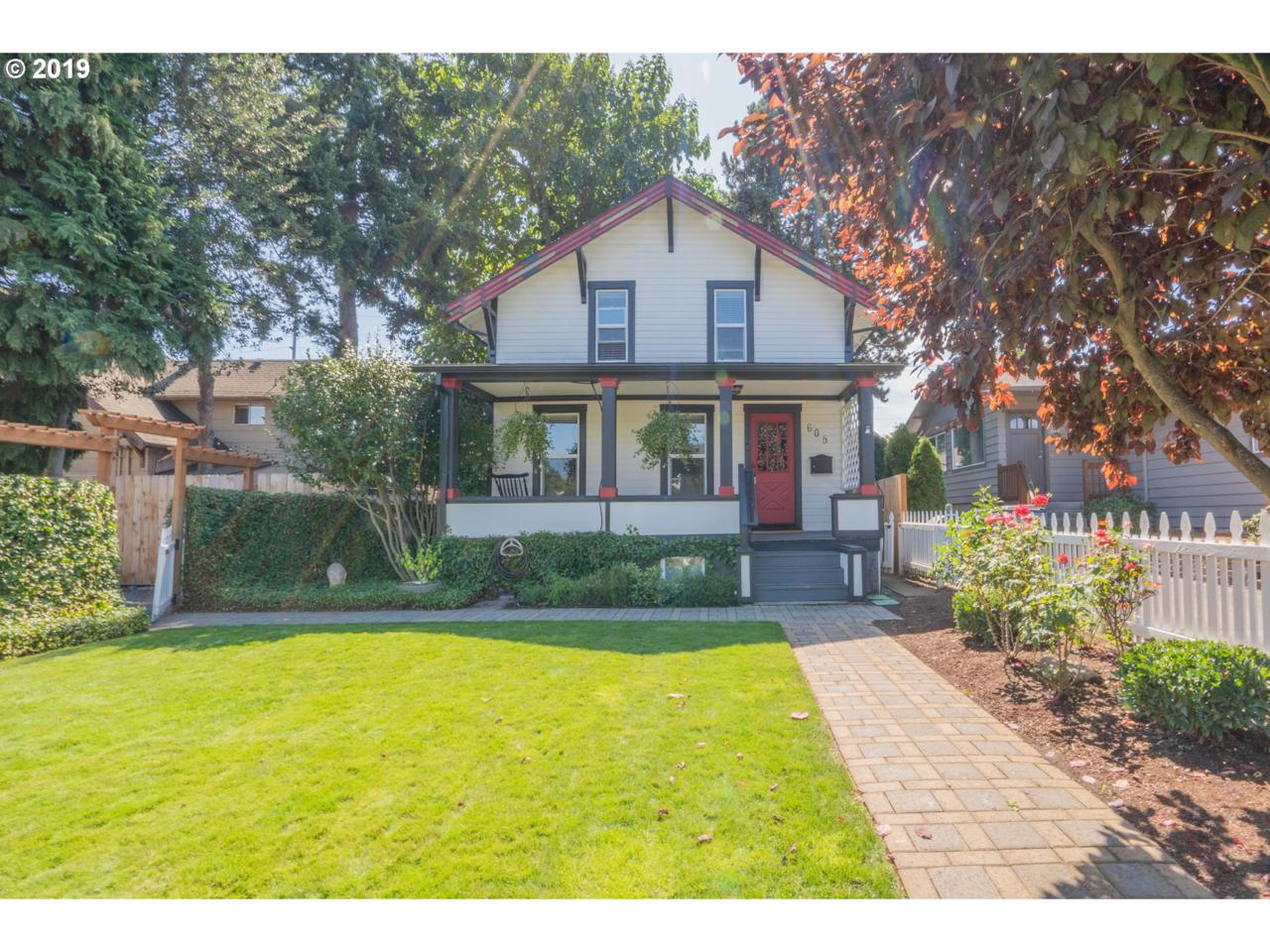 605 Mcloughlin Blvd - Photo 1 605 Mcloughlin Blvd - Photo 1