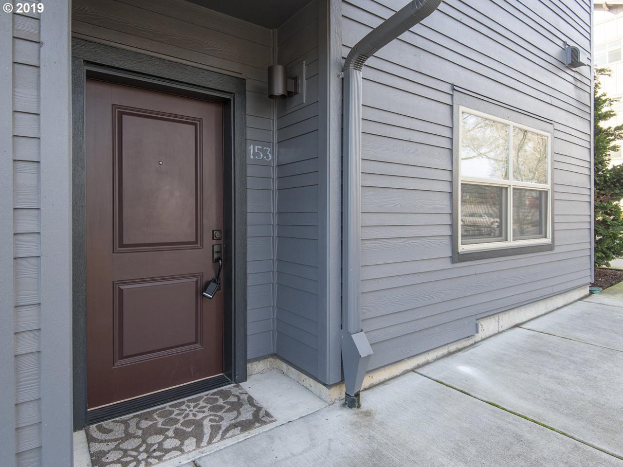 13865 Meridian St - Photo 1