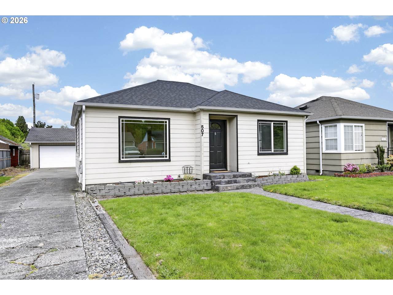 507 19TH Ave - Photo 1