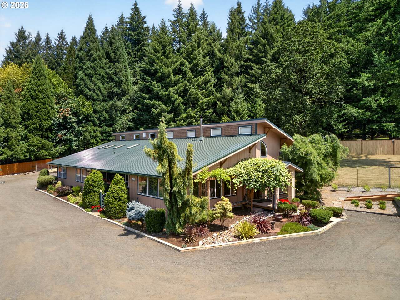 https://bt-photos.global.ssl.fastly.net/portland/1280_boomver_1_191924610-2.jpg