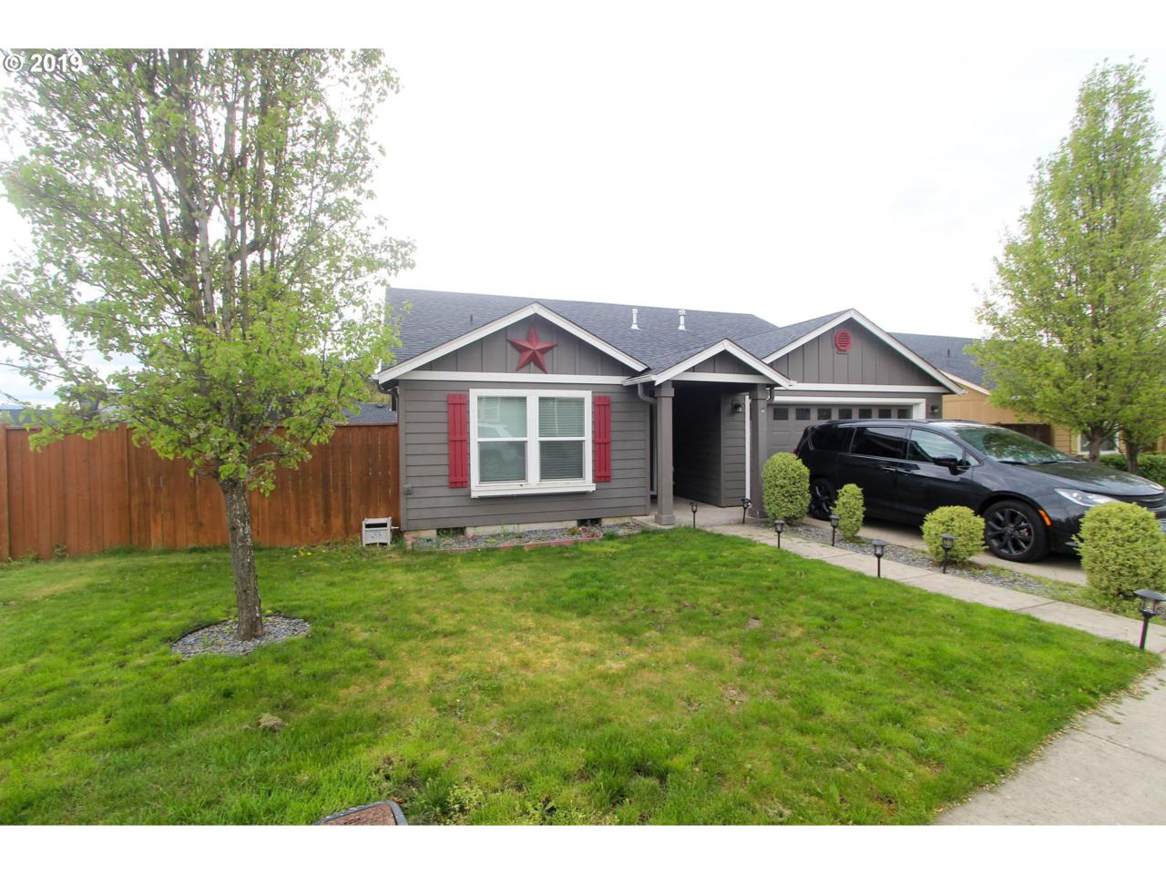 582 48TH Pl - Photo 1 582 48TH Pl - Photo 1