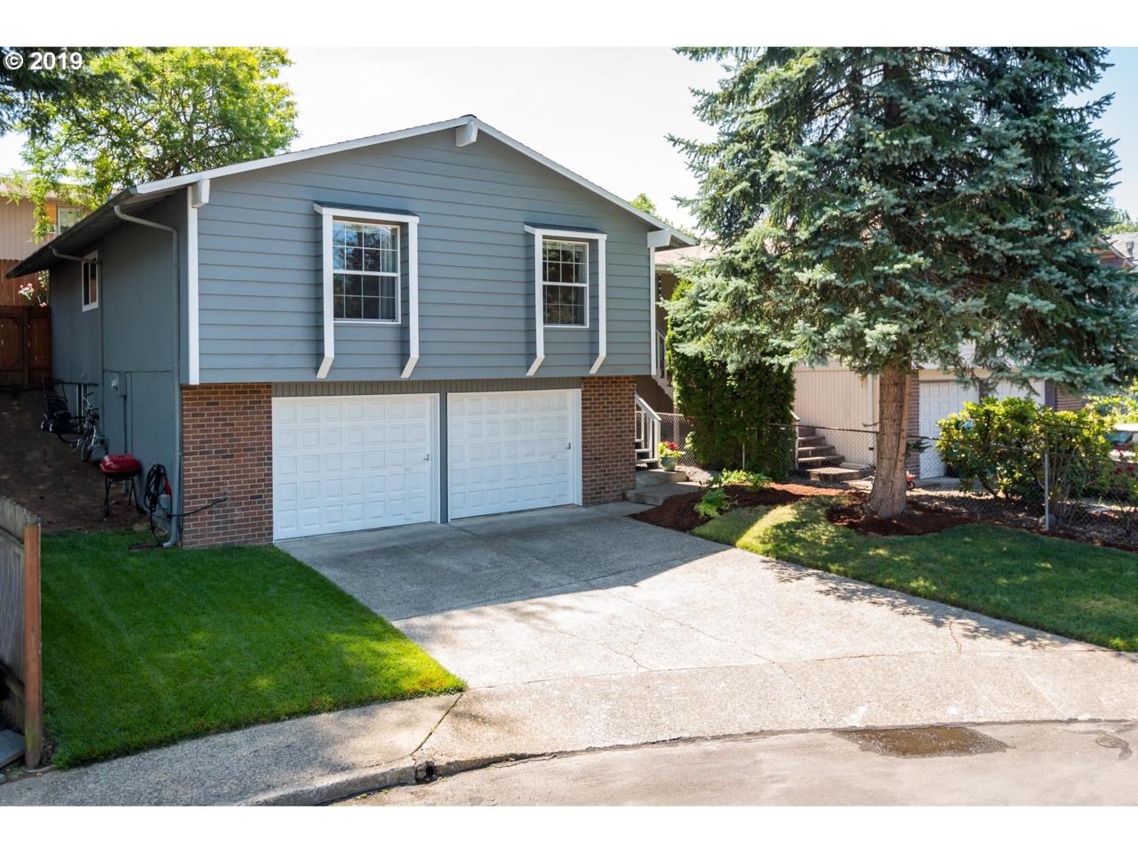 3070 15TH Ct - Photo 1