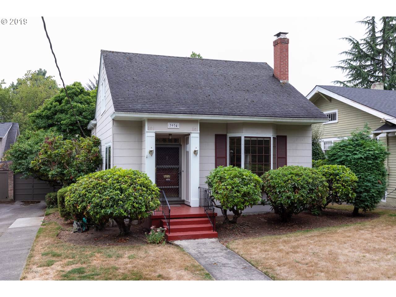 3934 Flanders St - Photo 1