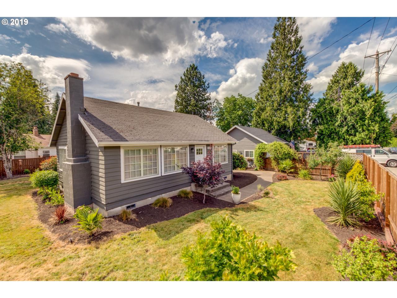 2635 198TH Ave - Photo 1