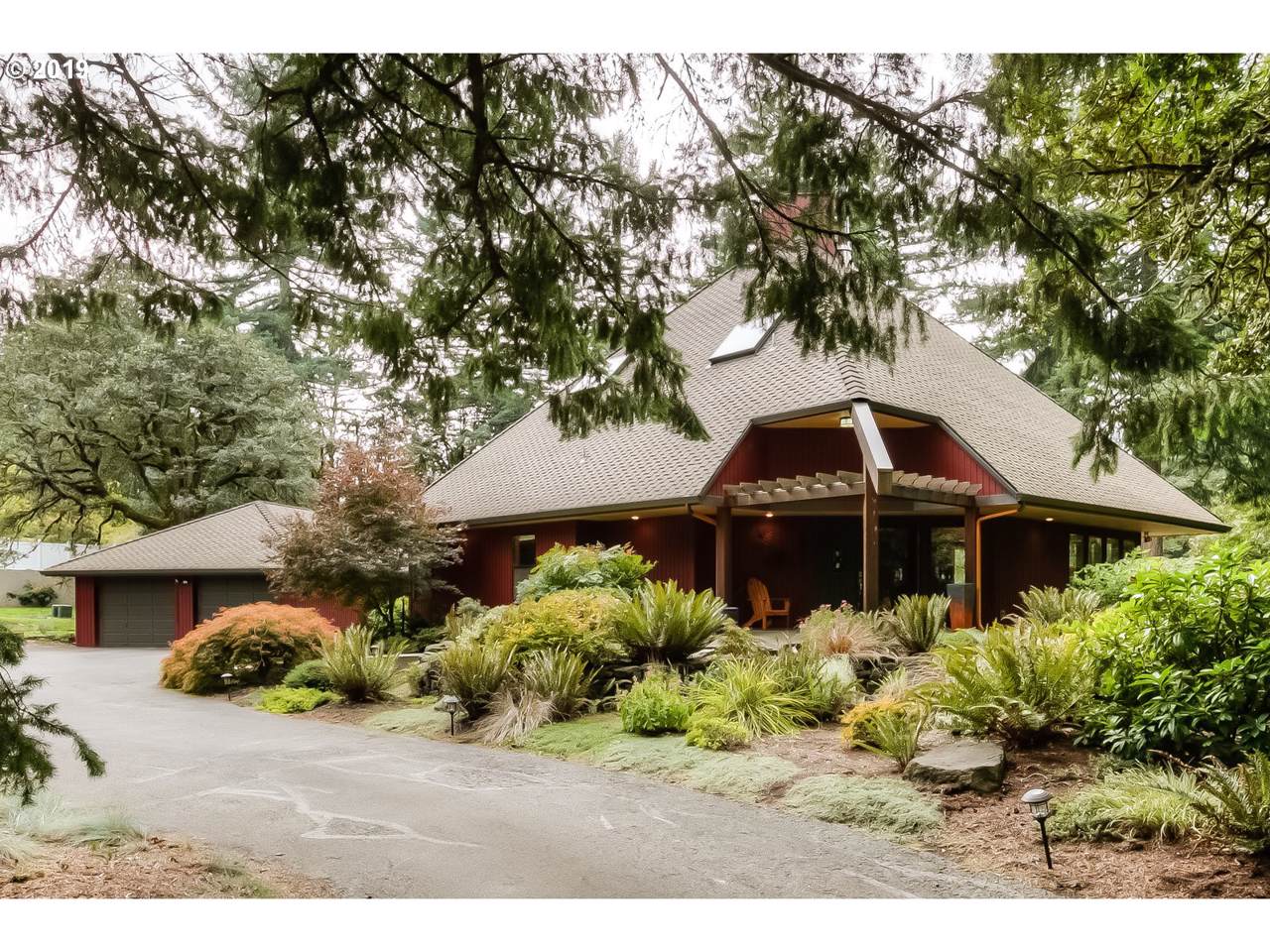 3455 Deer Lake Ct - Photo 1