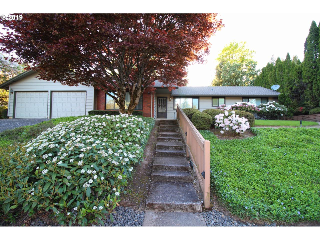 12404 20TH Ave - Photo 1