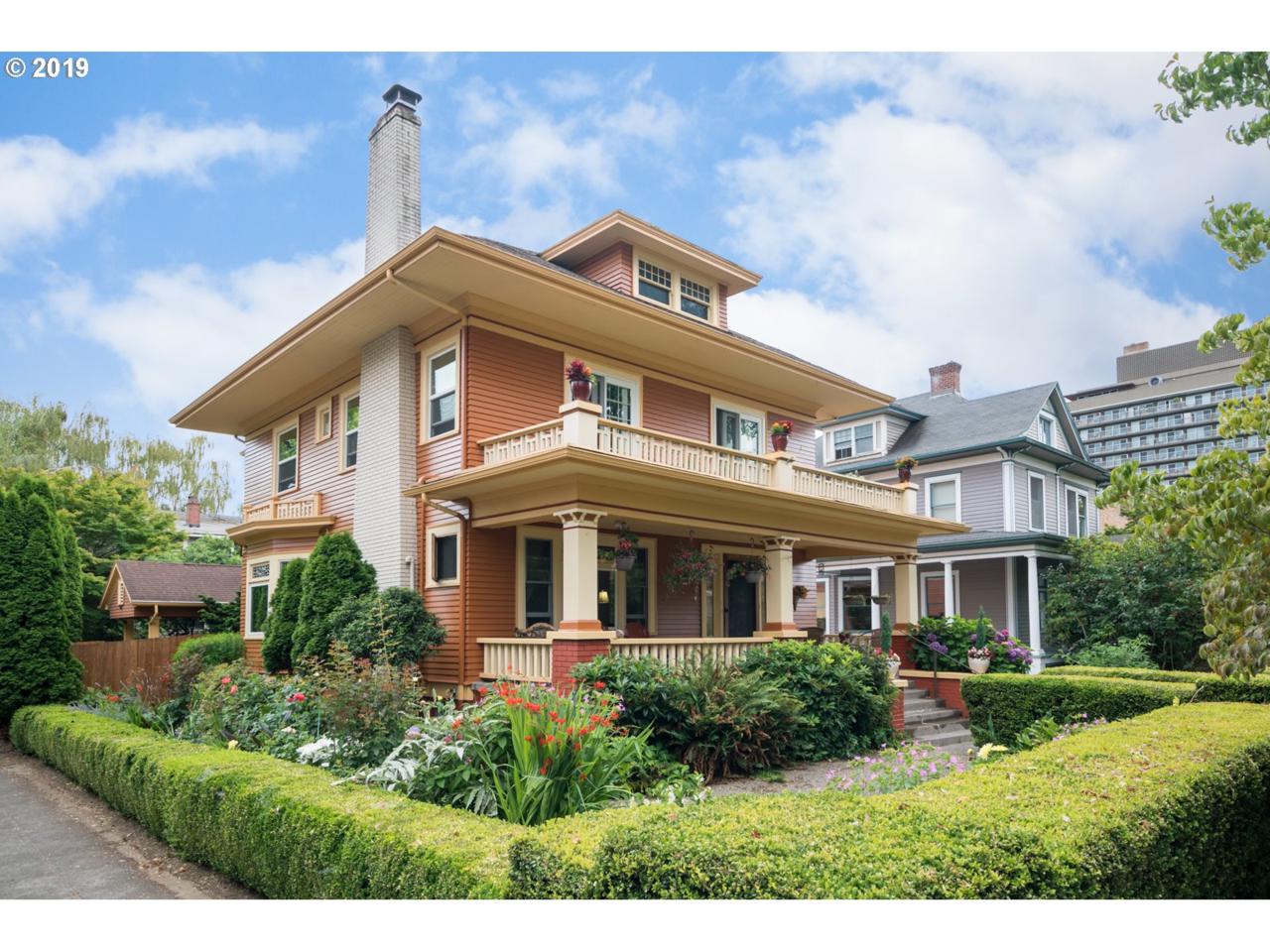 1826 Clackamas St - Photo 1
