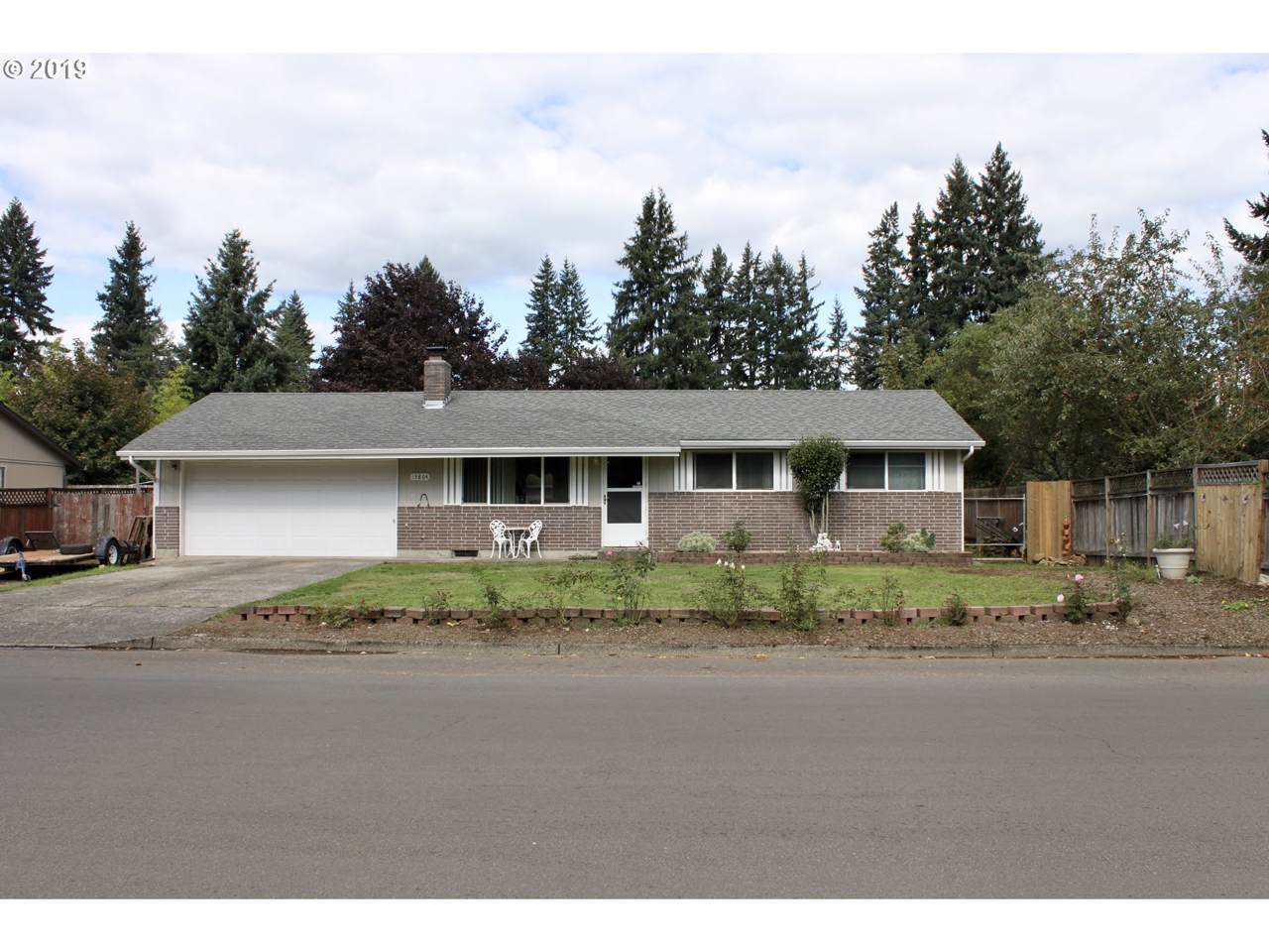 13804 81ST St - Photo 1