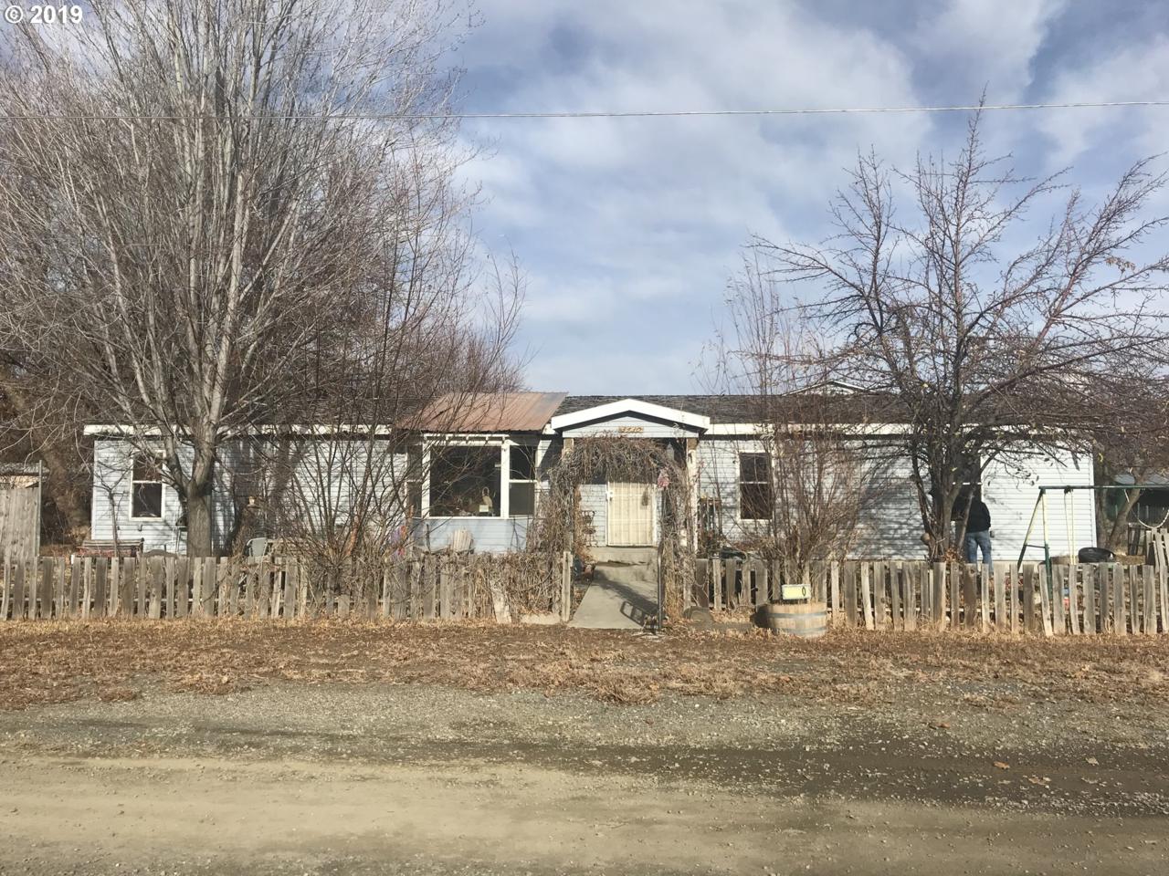 3430 Estes St - Photo 1