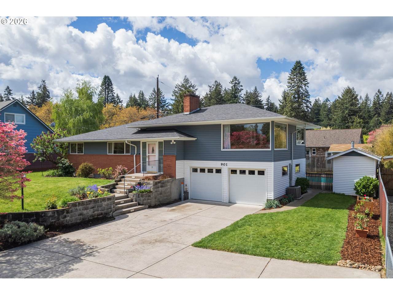 https://bt-photos.global.ssl.fastly.net/portland/1280_boomver_1_194157187-2.jpg