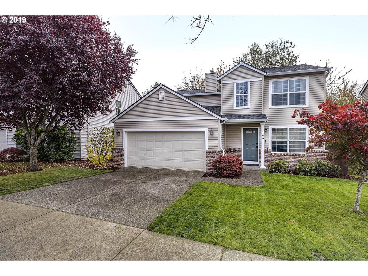 146 Danbury Ave - Photo 1
