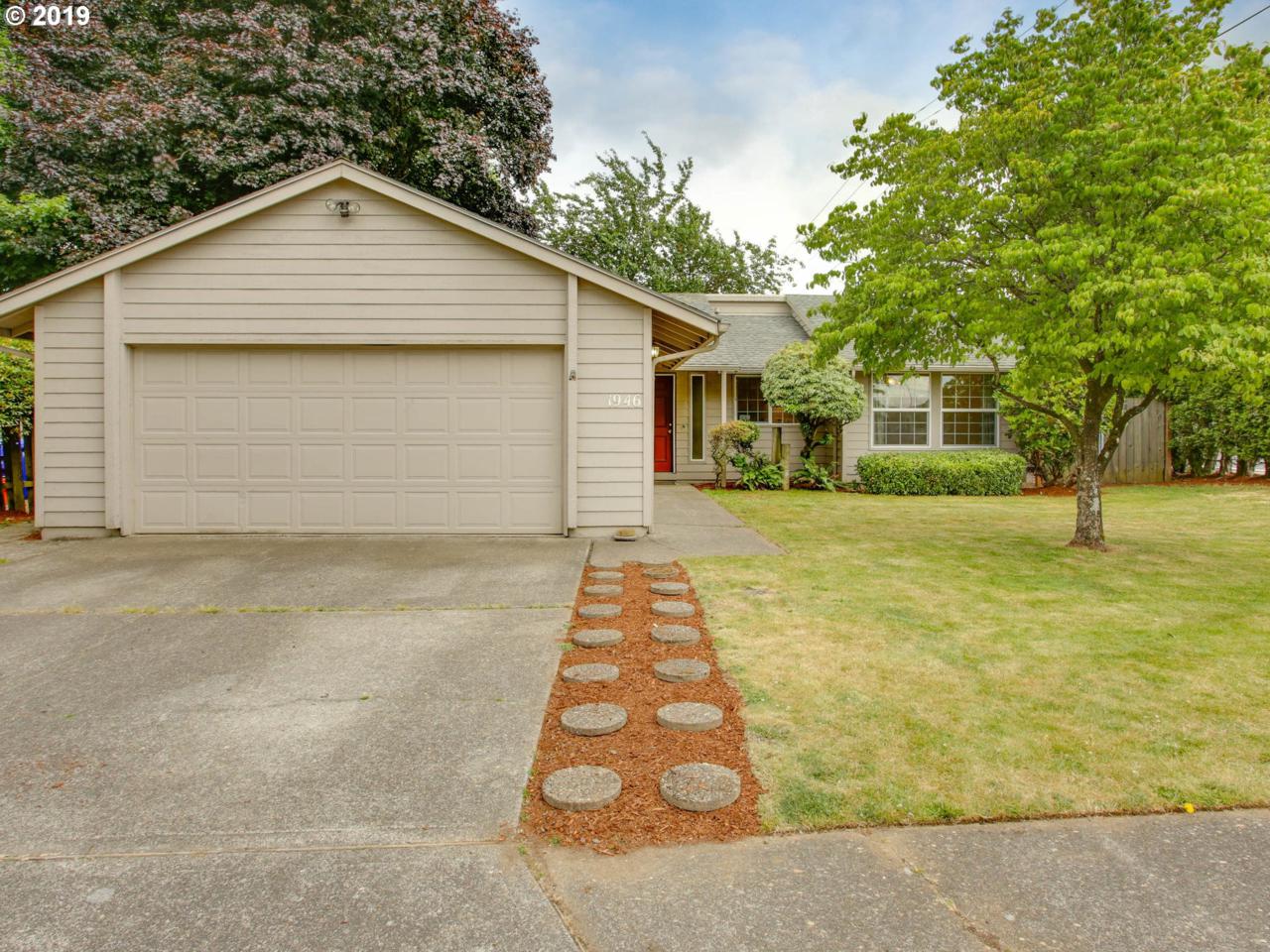 1946 38TH Dr - Photo 1