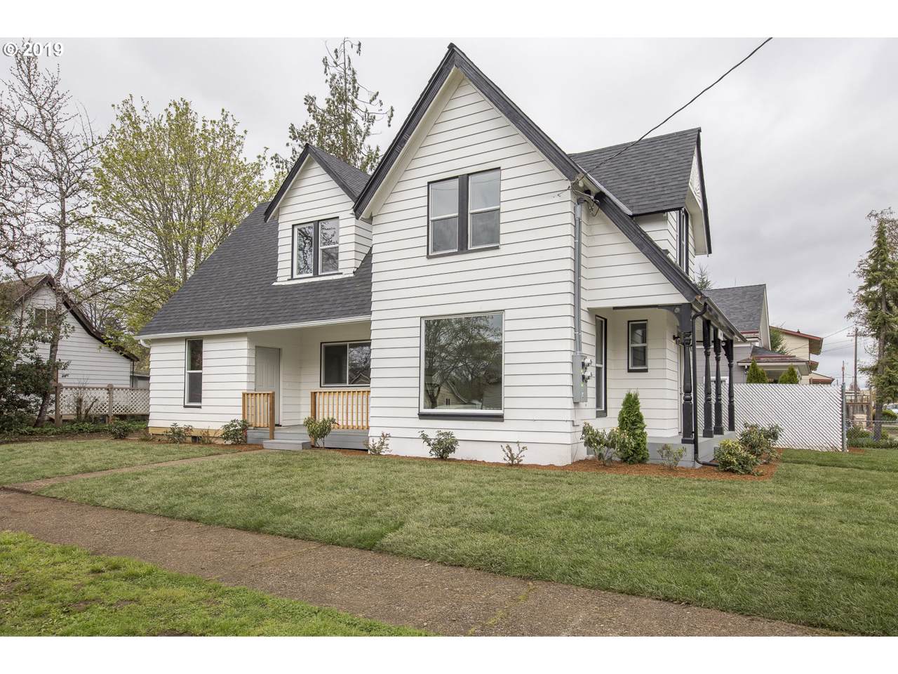1191 Jefferson St - Photo 1