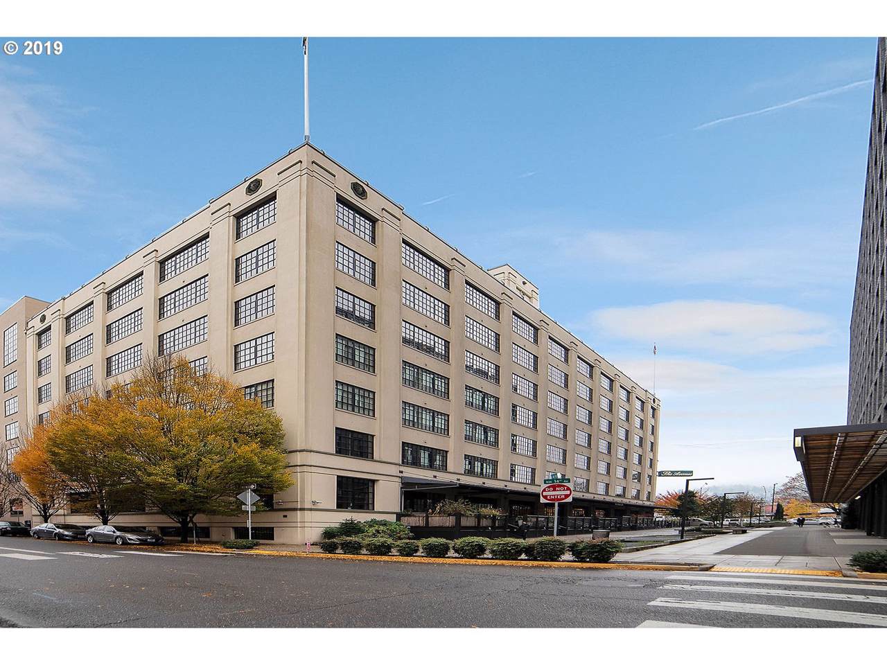 1400 Irving St - Photo 1