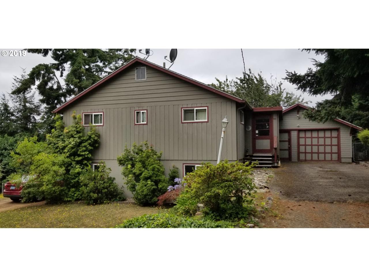 425 3RD Ave - Photo 1
