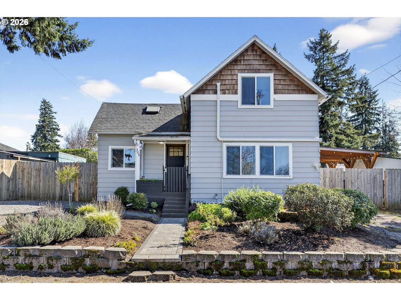 https://bt-photos.global.ssl.fastly.net/portland/1280_boomver_1_194816323-2.jpg