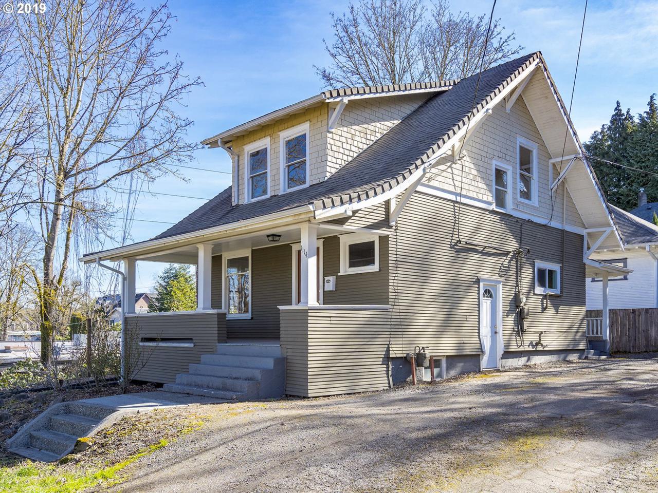 1114 Center St - Photo 1