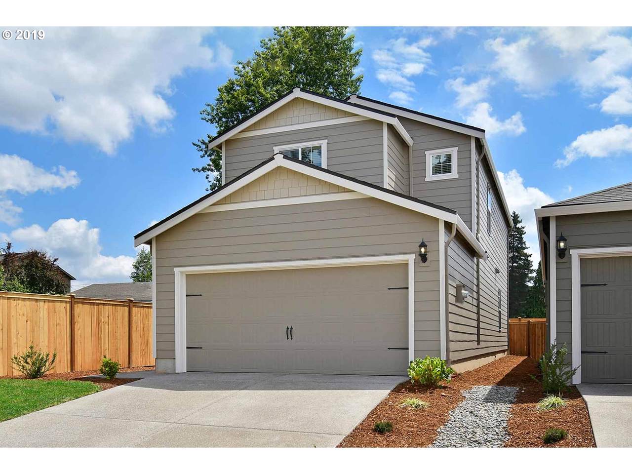 300 Forest Ln - Photo 1