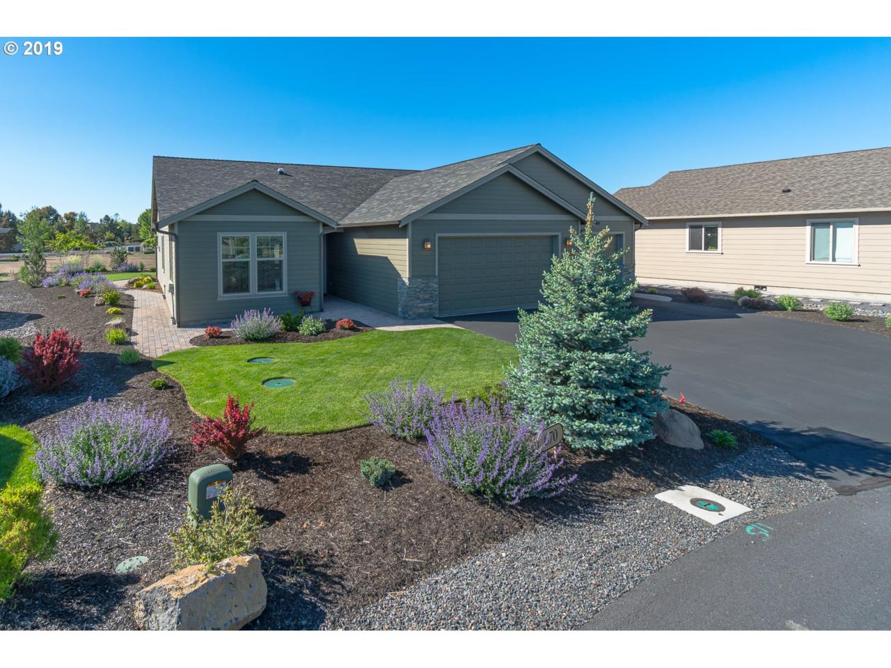 670 Wildwood Falls Ct - Photo 1