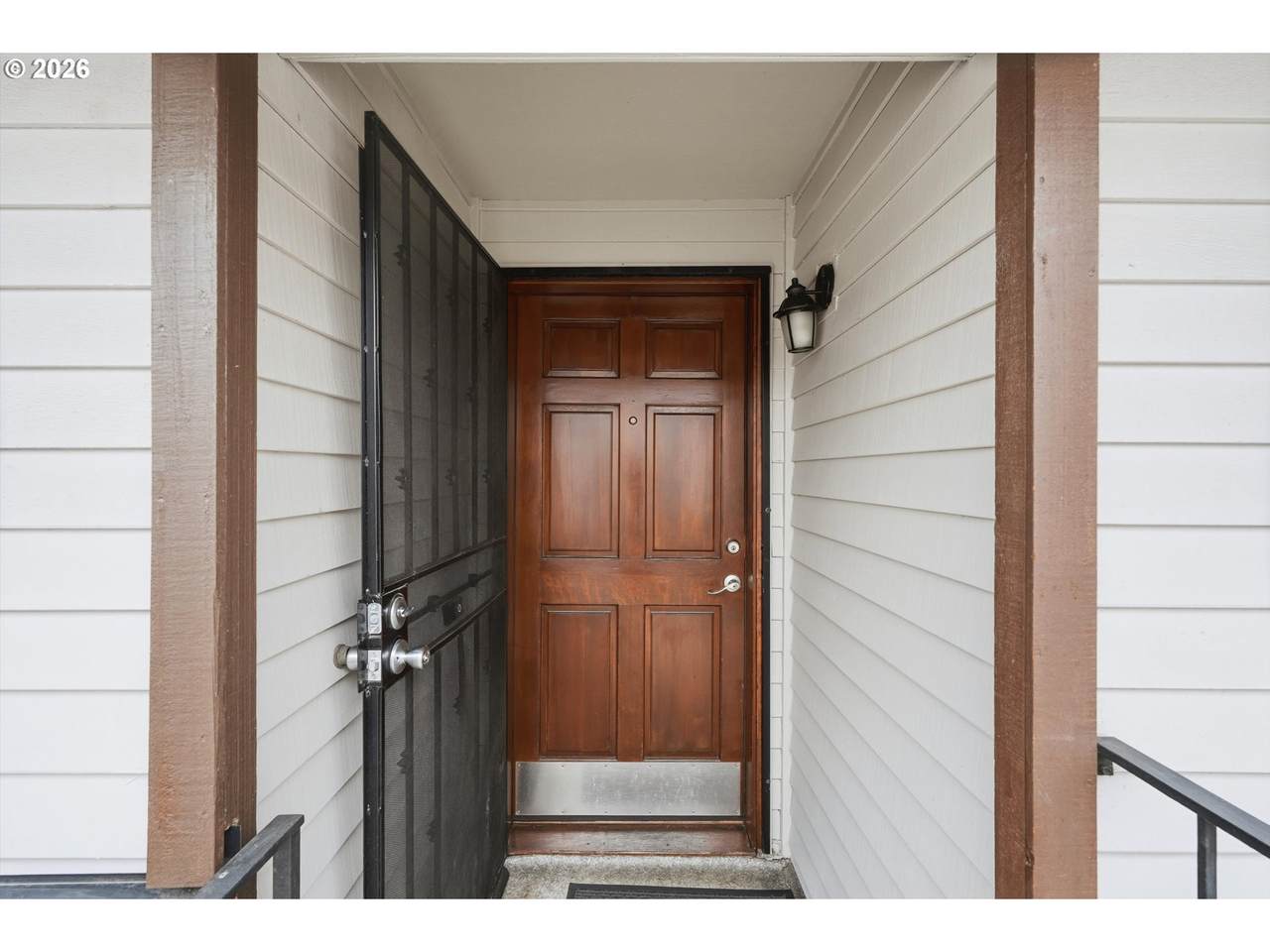 12134 104TH Ct - Photo 1