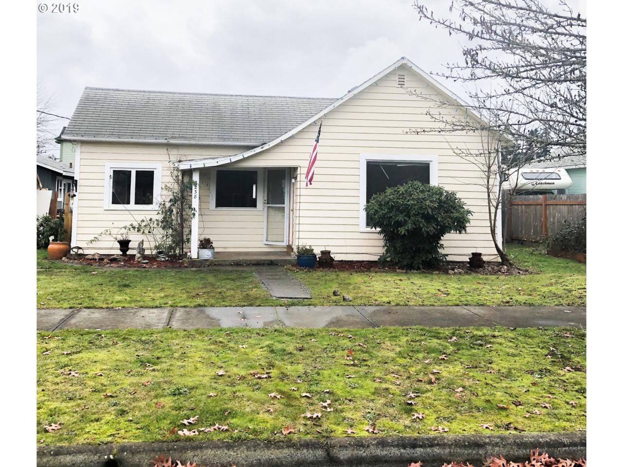 2238 23RD Pl - Photo 1