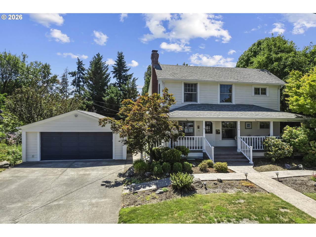 778 Lincoln St - Photo 1