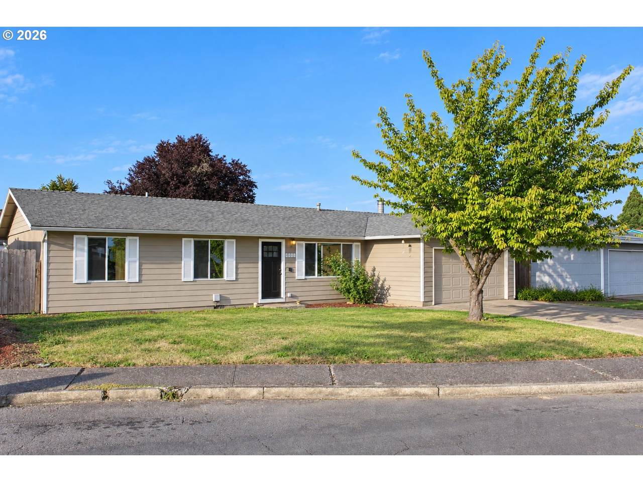 https://bt-photos.global.ssl.fastly.net/portland/1280_boomver_1_196427821-2.jpg
