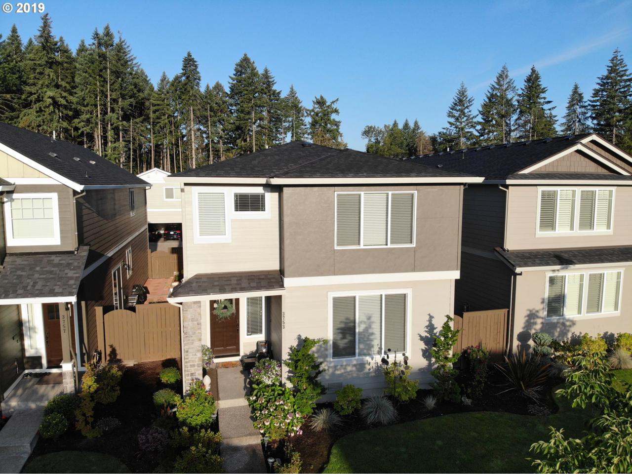 3753 Mckenzie Ave - Photo 1