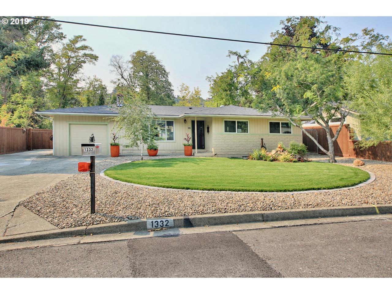 1332 Gilbert Way - Photo 1