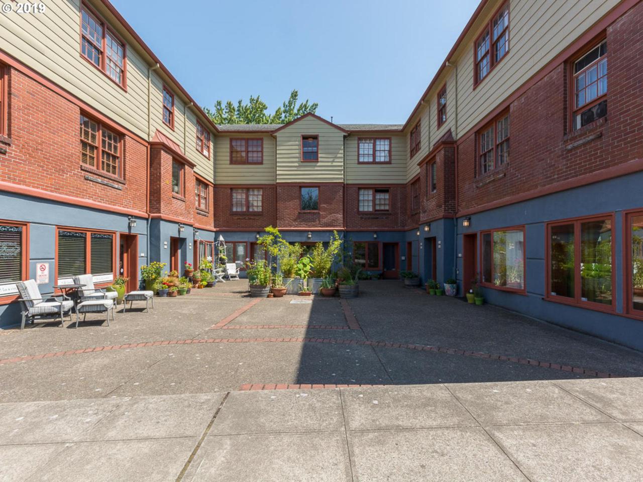 5400 30TH Ave - Photo 1