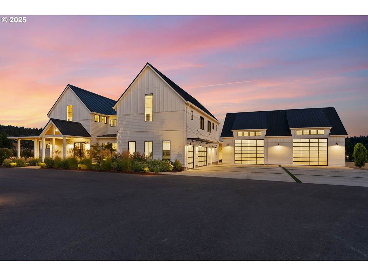 22280 Stafford Rd - Photo 1