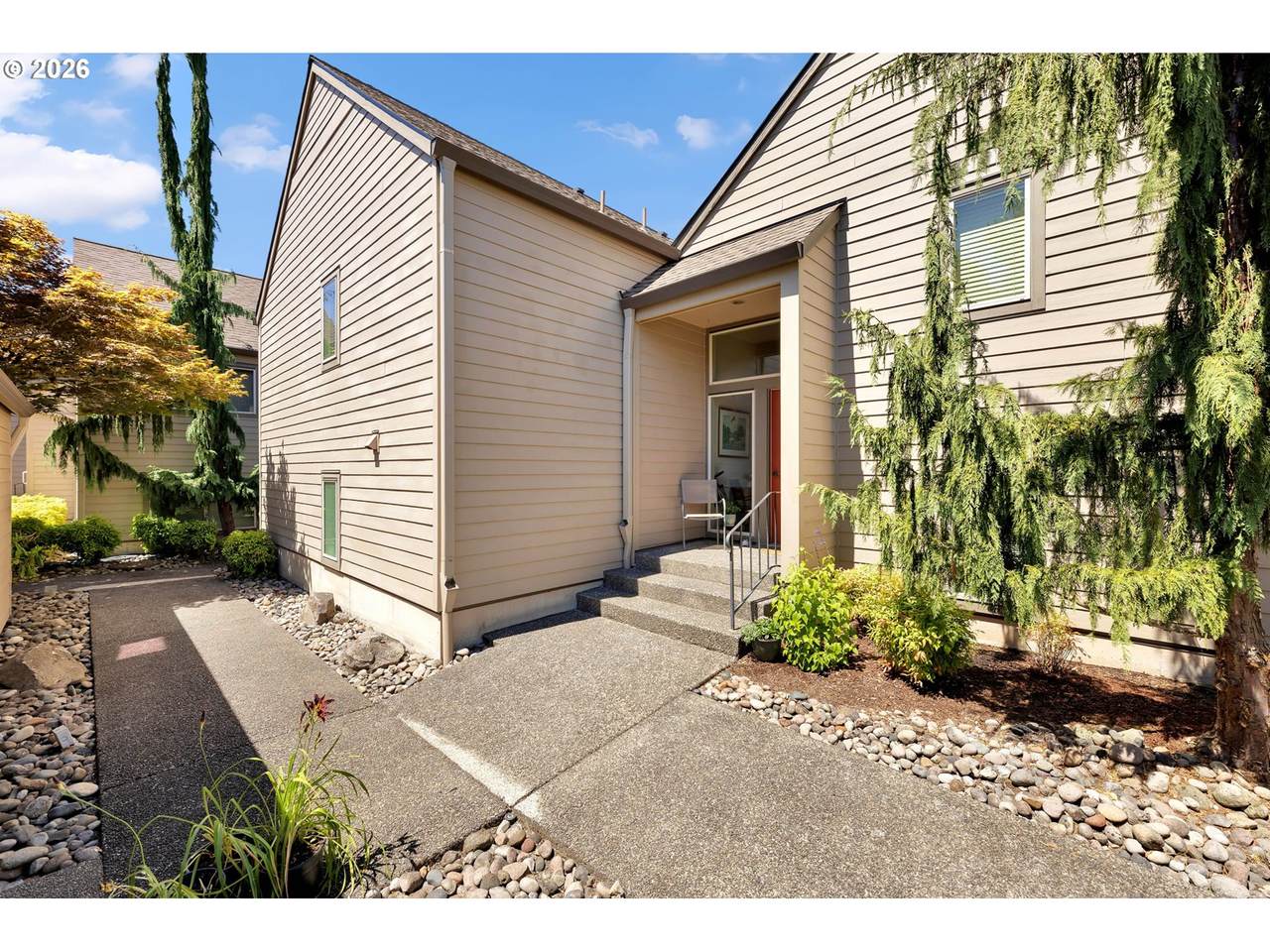 https://bt-photos.global.ssl.fastly.net/portland/1280_boomver_1_199527616-2.jpg