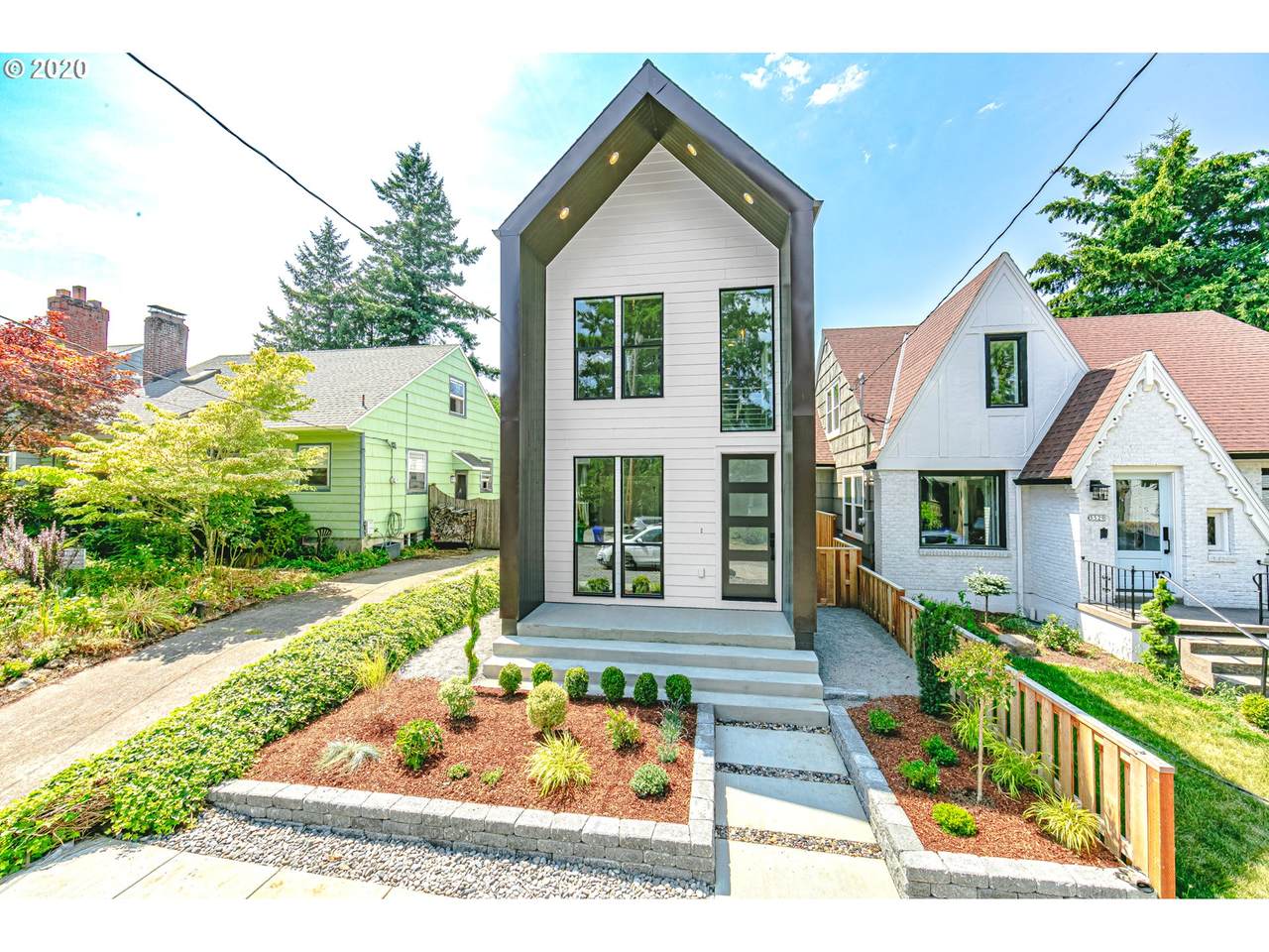 5523 25th Ave - Photo 1