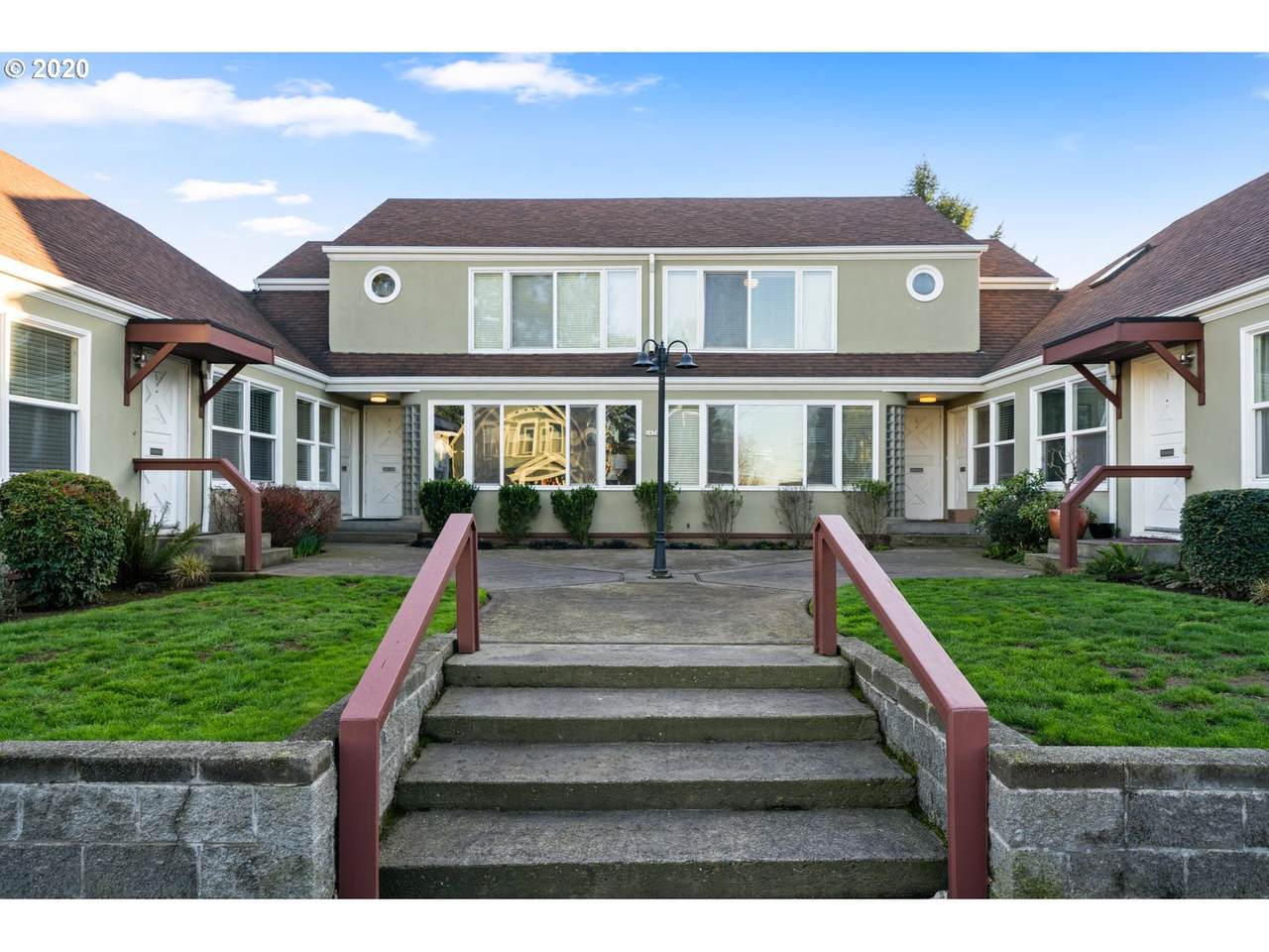 2438 Killingsworth St - Photo 1