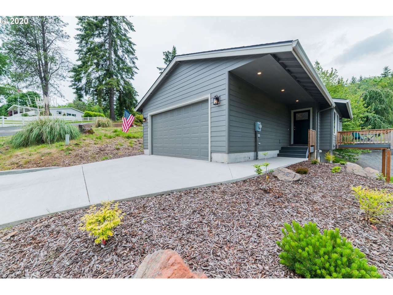 112 Gwynne Rd - Photo 1