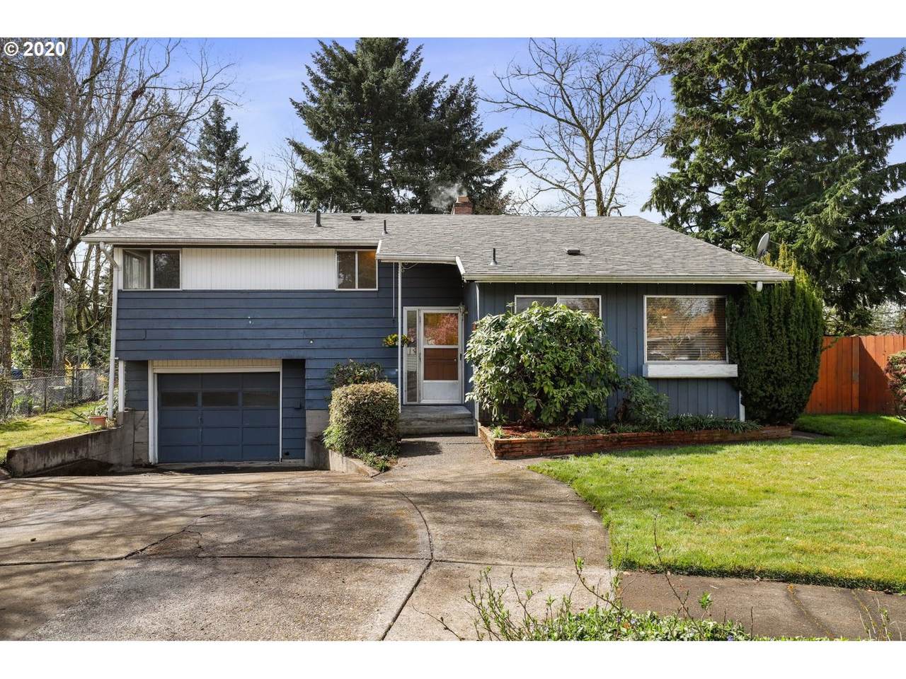 10920 Long St - Photo 1
