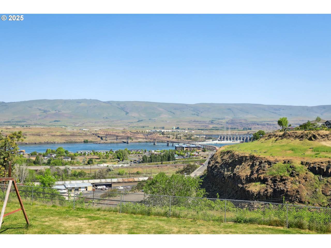 https://bt-photos.global.ssl.fastly.net/portland/1280_boomver_1_200465321-2.jpg