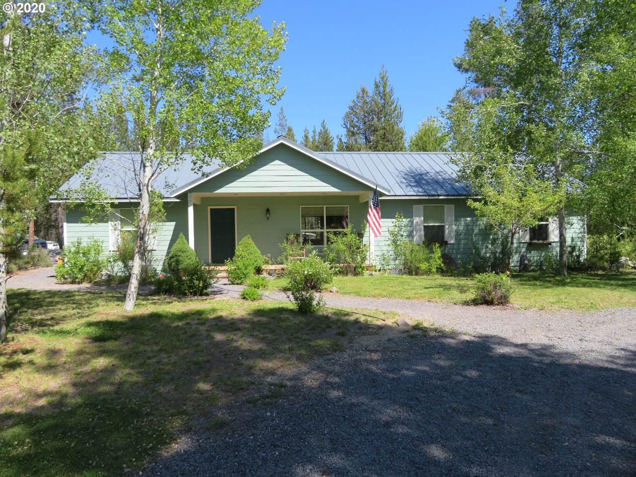 136755 Salmon Dr - Photo 1