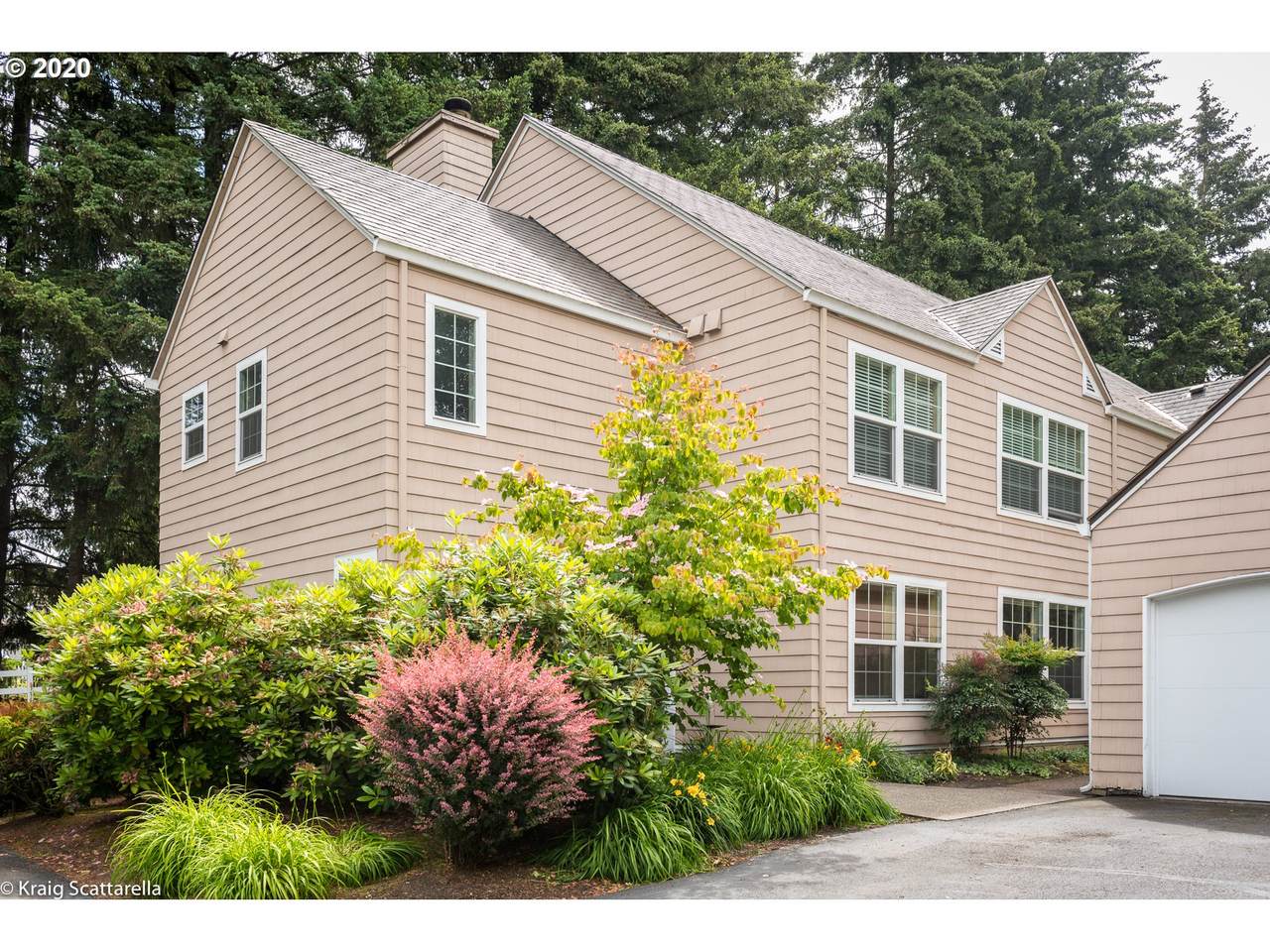8405 Curry Dr - Photo 1