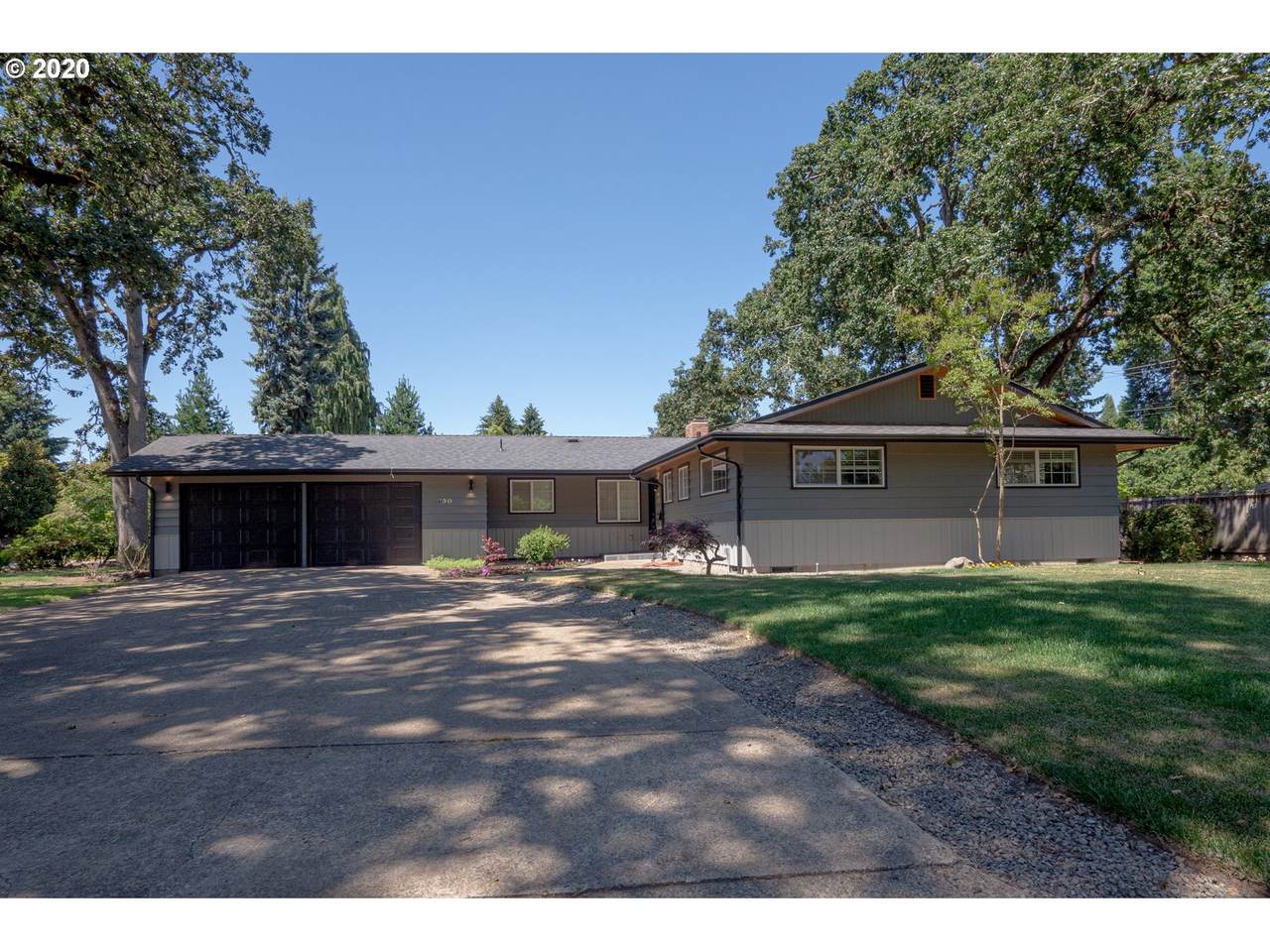 790 Fair Oaks Dr - Photo 1