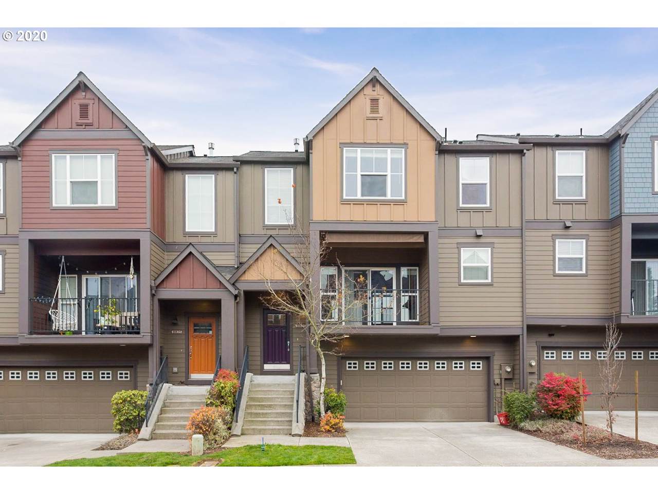 10825 Huntington Ave - Photo 1