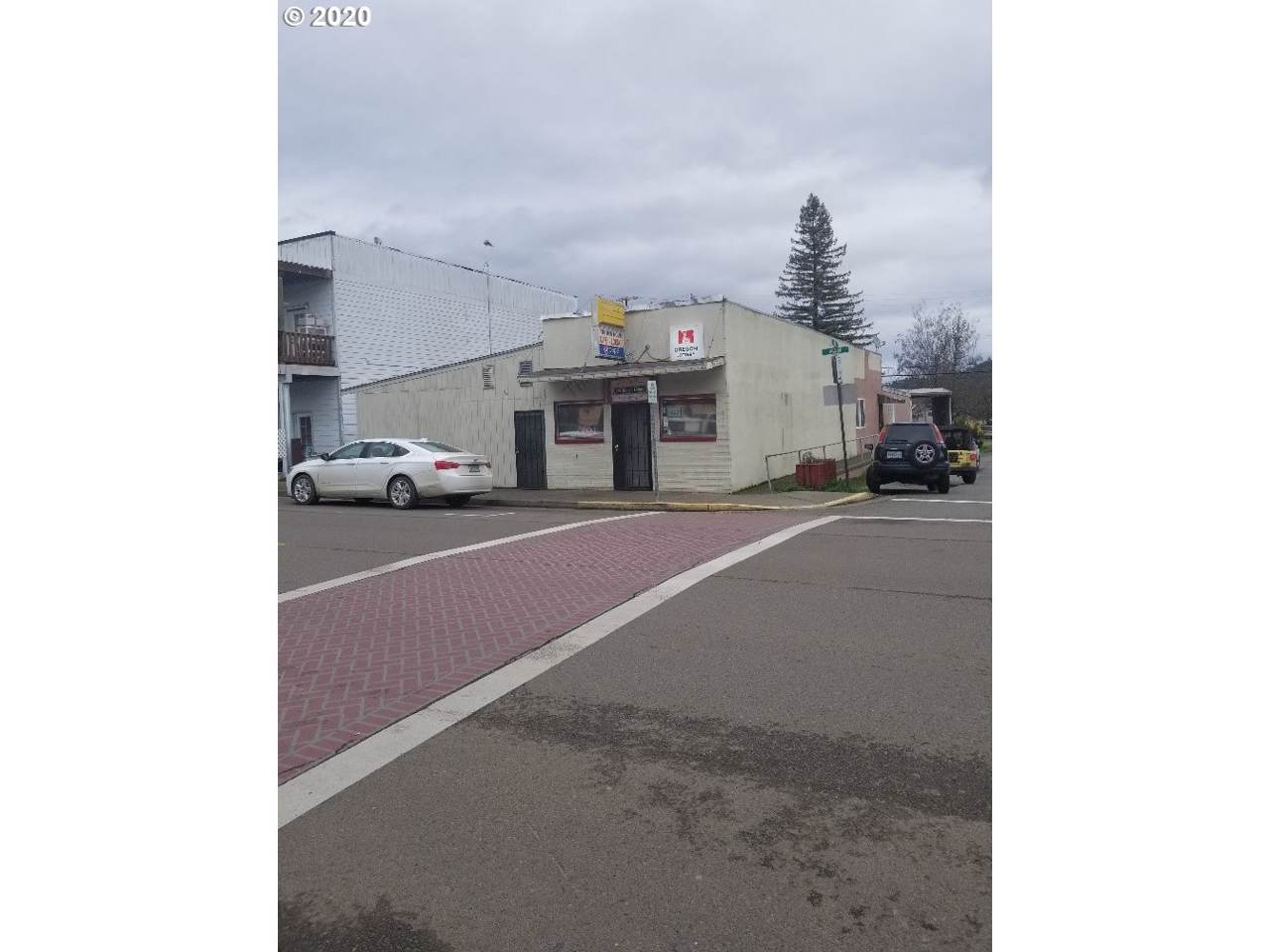 337 Main St - Photo 1