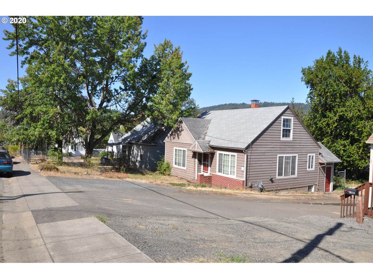 1770 Main St - Photo 1