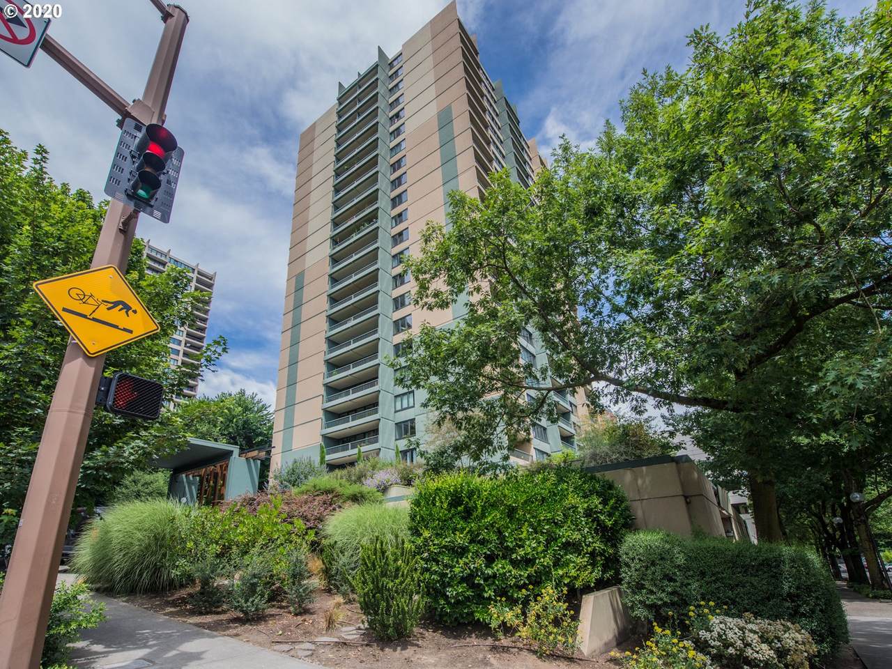 111 Harrison St - Photo 1