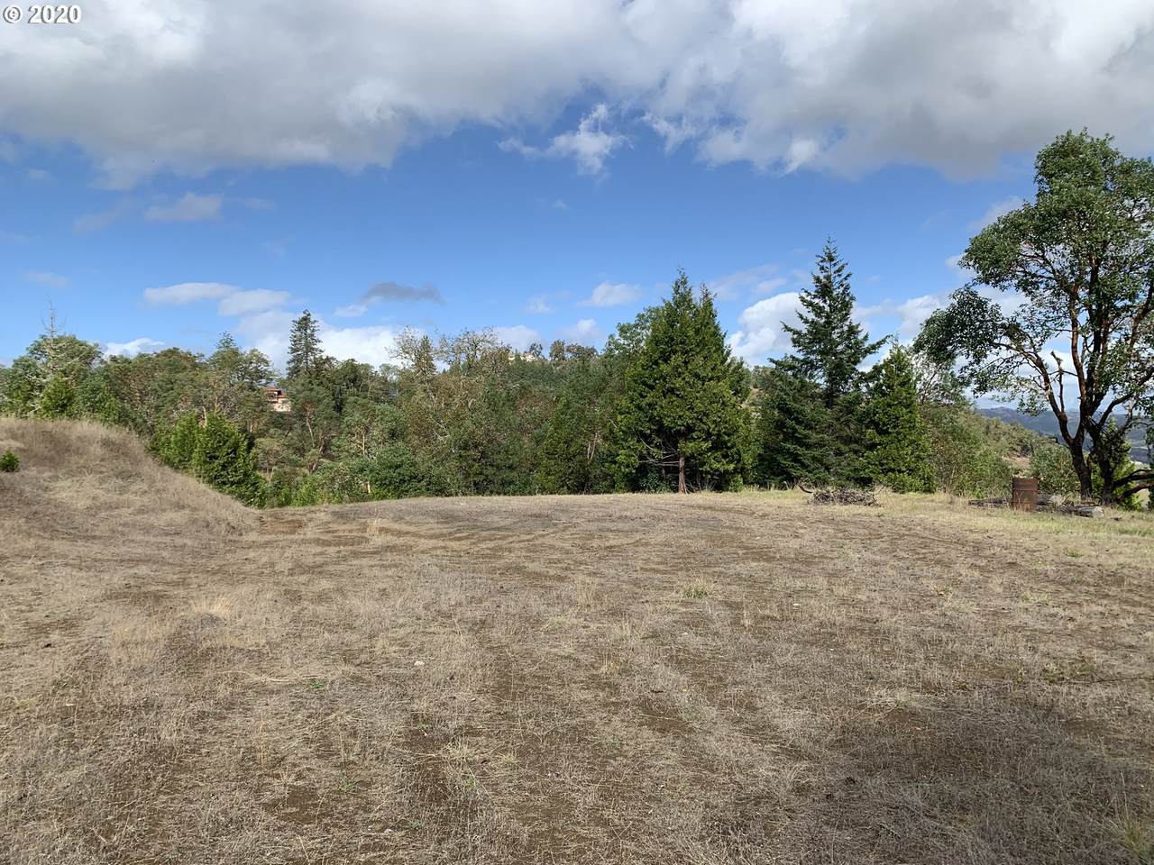 185 Vanessa Way - Photo 1