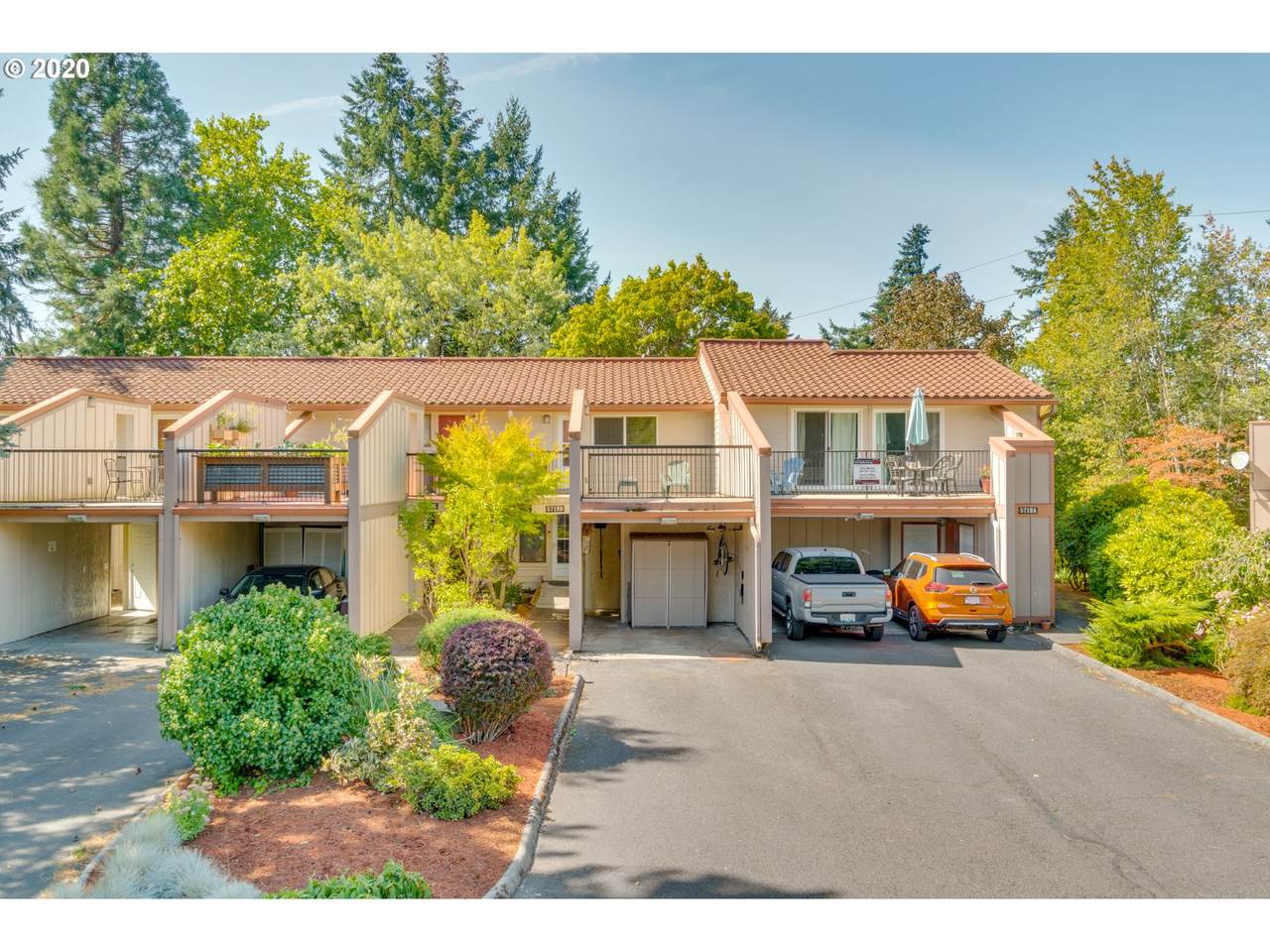 5719 Hazel Dell Ave - Photo 1
